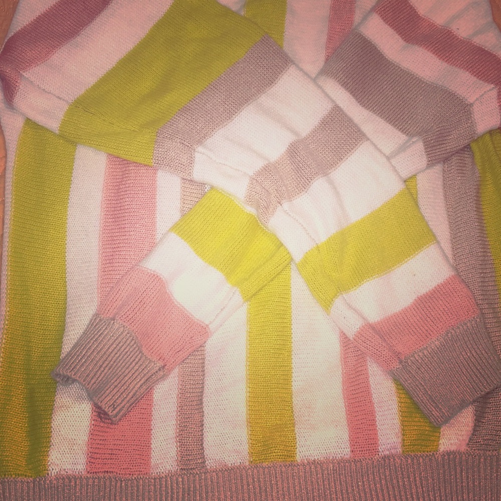 Long sleeve cute blouse!